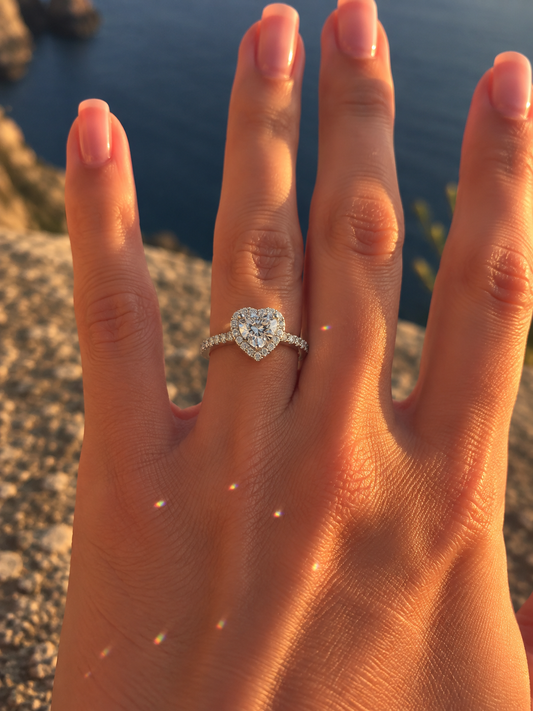 Heart VVS Ring